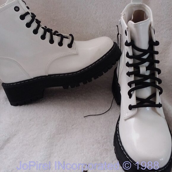 Styled Madden NYC 'Mabel Mora' Glossy White Ankle Boot Ready for the Fall Season - Picture 1 of 12
